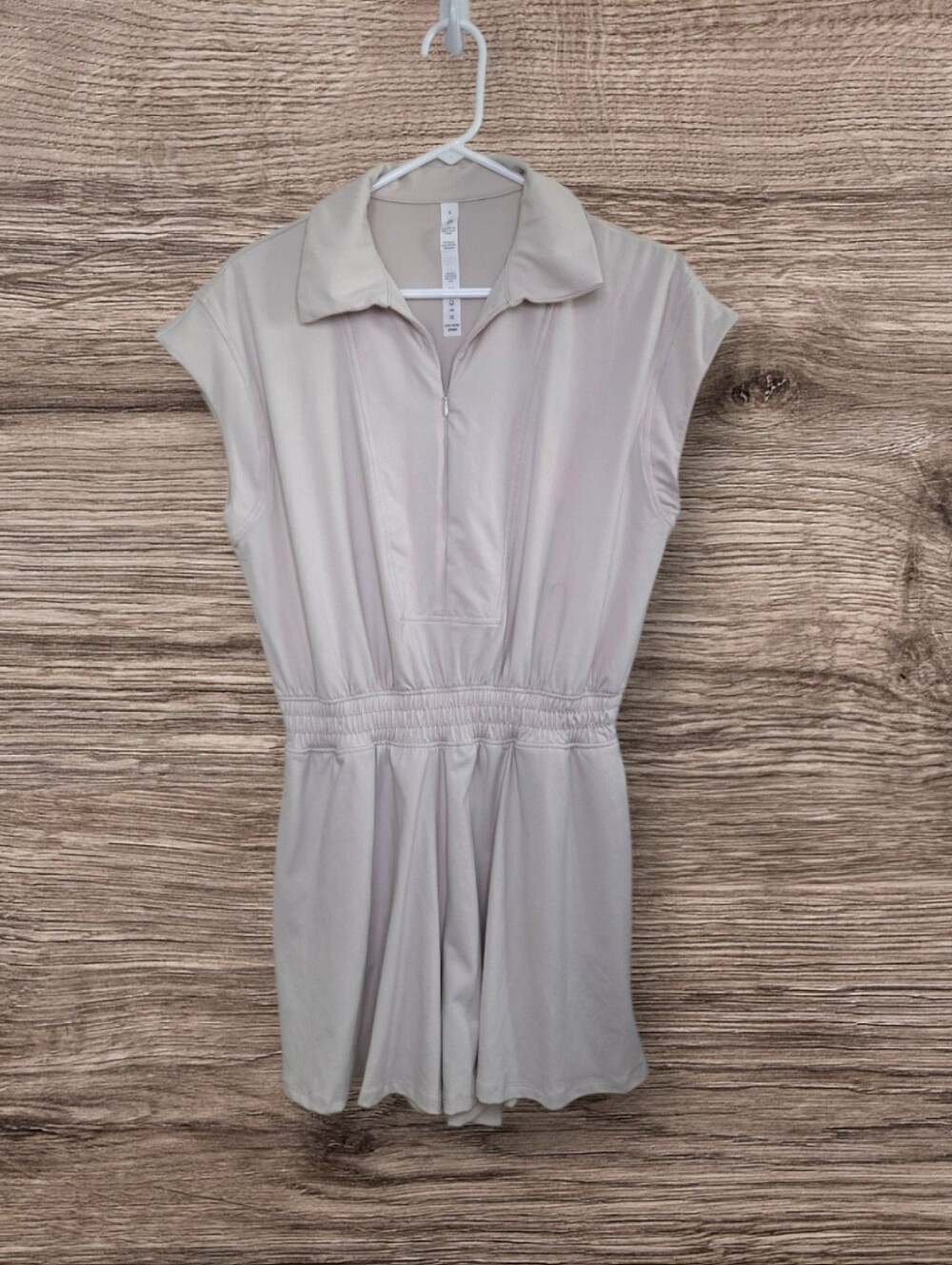 Women's Rae Mode Tan Color Romper Sz Small